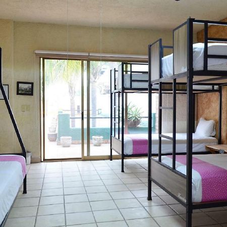 Hostalife Гвадалахара Екстер'єр фото