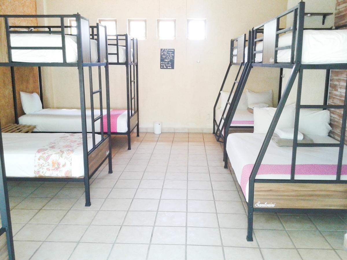 Hostalife Гвадалахара Екстер'єр фото