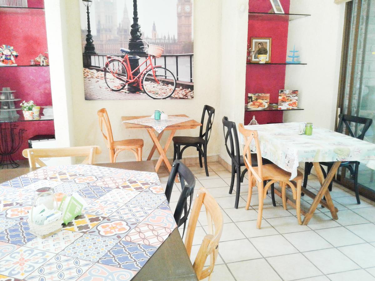Hostalife Гвадалахара Екстер'єр фото
