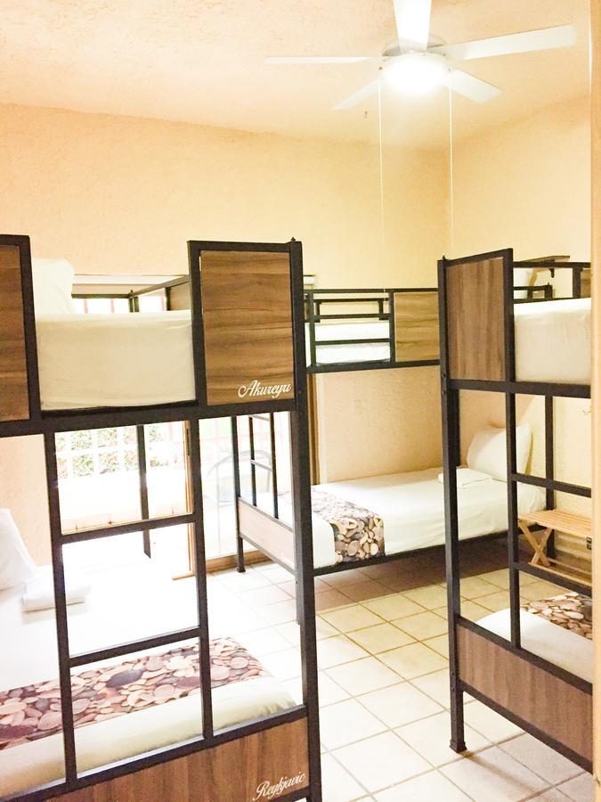 Hostalife Гвадалахара Екстер'єр фото