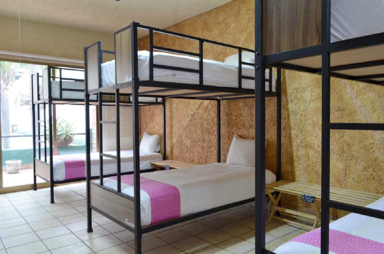 Hostalife Гвадалахара Екстер'єр фото